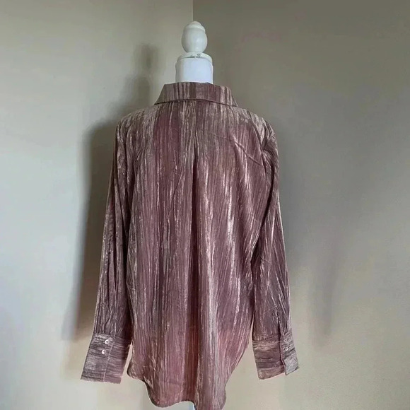 Marc New York Andrew Marc Mauve Velvet Button Down Shirt​​ - Picture 6 of 12